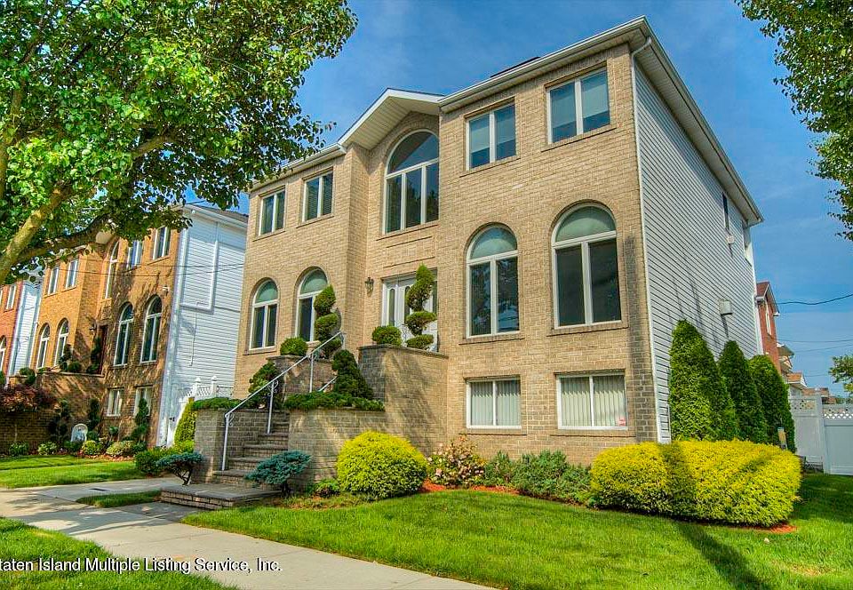 301 Amber St, Staten Island, NY 10306 Zillow