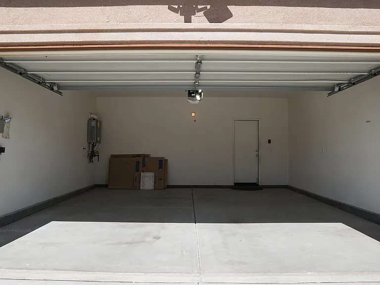 42696 Saragoza Ct — Photo 31