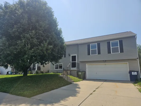 8120 S 161st Ter, Omaha, NE 68136