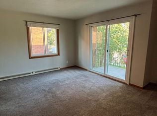 231 N 1st - S4, Seward, NE 68434