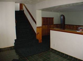 11142 Cross Station Rd, Girard, PA 16417