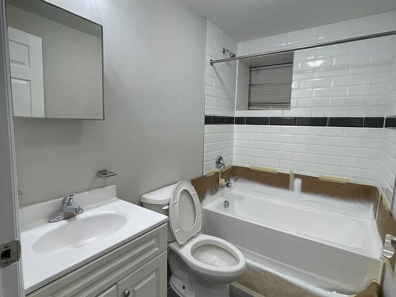 3rd image of 235 Munn Ave #6