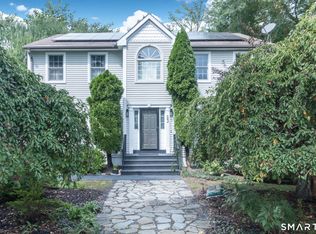 23 Mayo Avenue, Montville, CT 06370