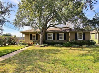 3267 Austin St, Corpus Christi, TX 78404
