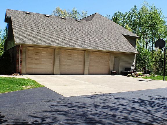 2nd image of 6183 Northern Lights Ln