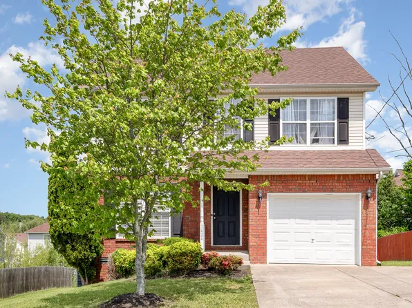 1424 E Nir Shreibman Blvd, La Vergne, TN 37086