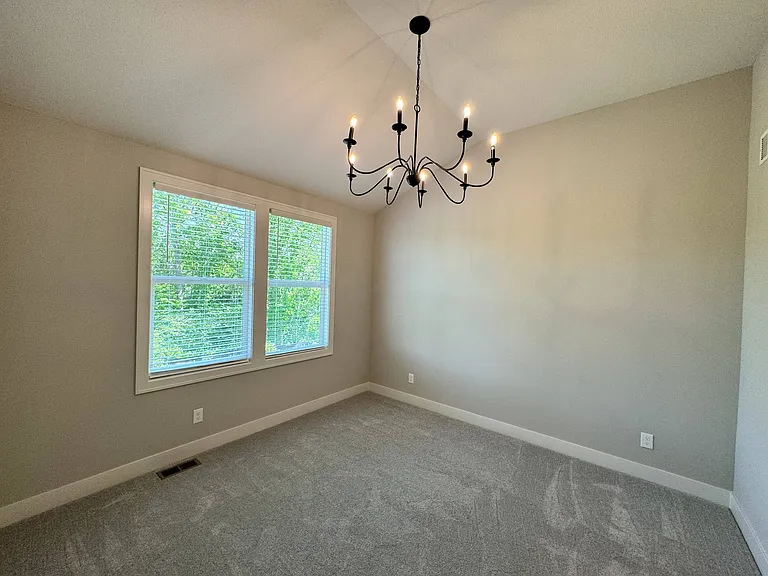 1441 SW Winthrop Ter — Photo 19