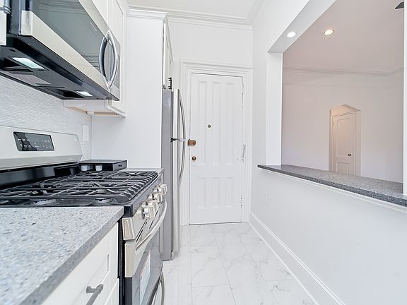 3rd image of 3 Cambridge Pl Floor 2