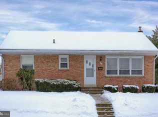 3213 Cloverfield Rd, Harrisburg, PA 17109