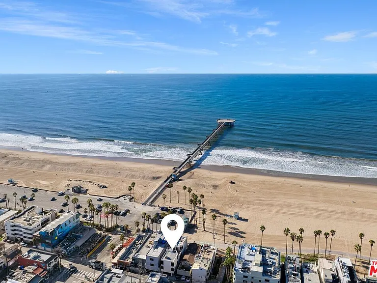 3007 Ocean Front Walk — Photo 1