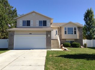 1766 N 2475 W, Clinton, UT 84015