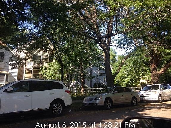 5th image of 1801 W Touhy Ave