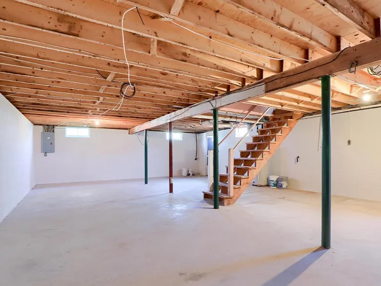 4644 View Dr — Photo 7