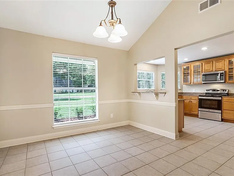 103 Pineland Dr — Photo 6