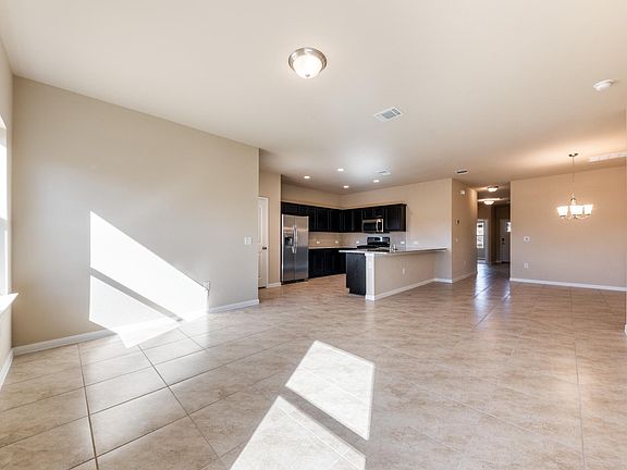 5th image of 6813 Loretta White Ln
