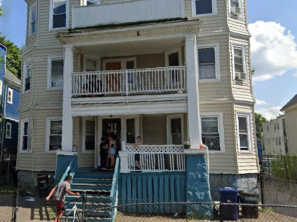 50 Wheatland Ave APT 3, Dorchester Center, MA 02124