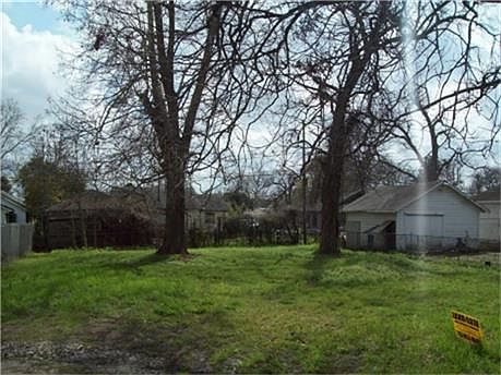 1st image of 26 Fairbanks St