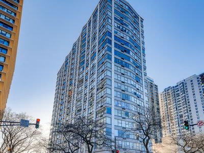 5757 N Sheridan Rd APT 4D, Chicago, IL, 60660