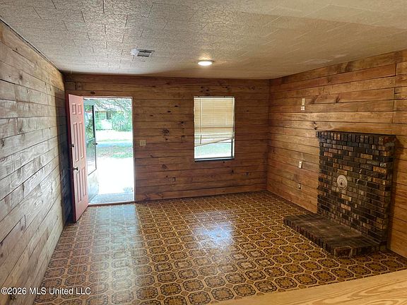 5th image of 1215 Mount Zion Rd NW