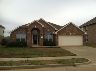 2306 Primrose Trl, Mansfield, TX 76063