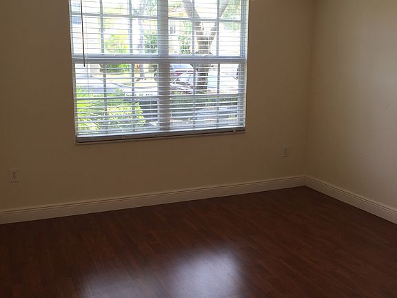 5th image of 15135 Michelangelo Blvd APT 105