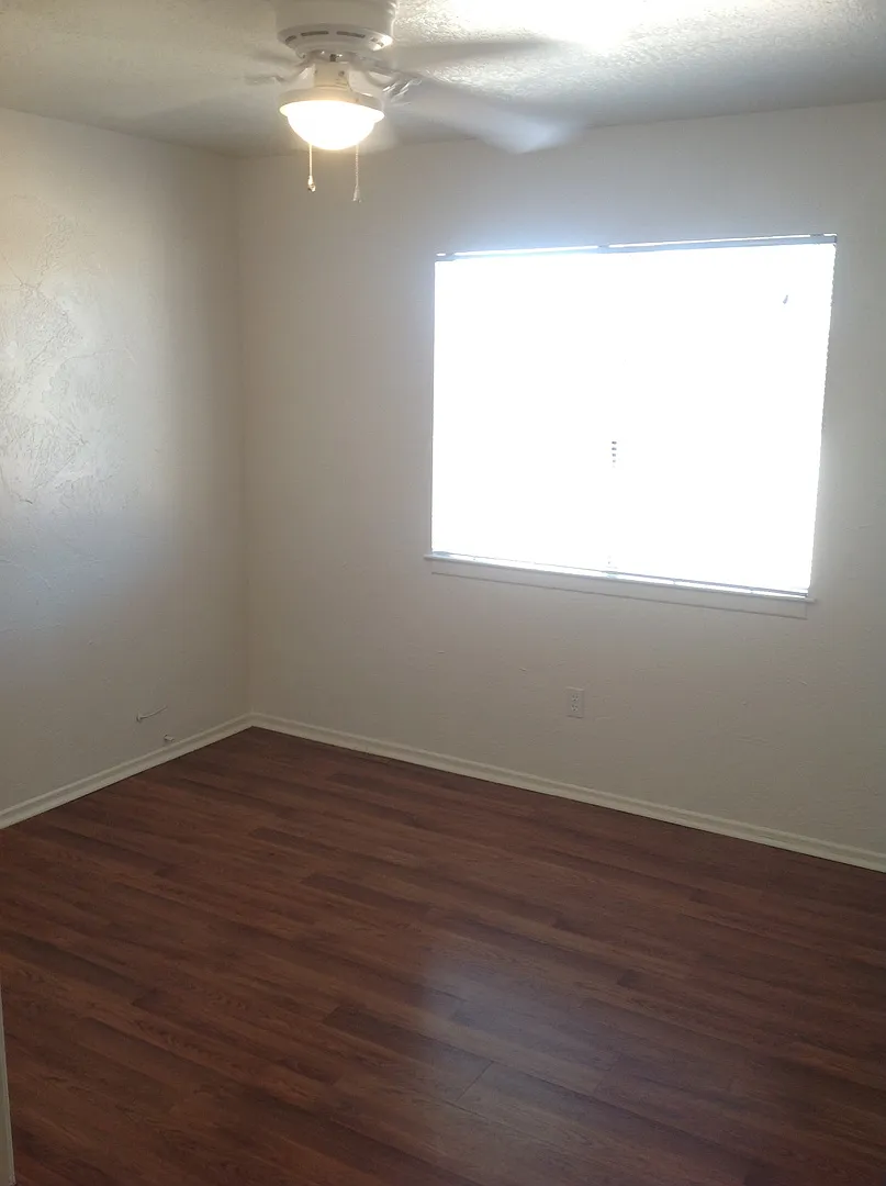 21335 Bear Valley Rd — Photo 4
