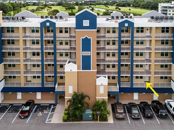 960 Starkey Rd #7105, Largo, FL 33771