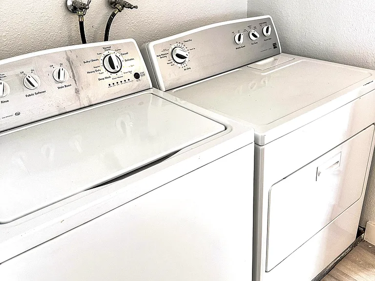 Washer/Dryer upstairs
