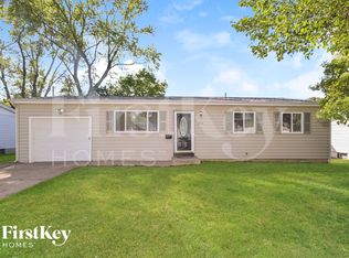 1140 Estes Dr, Florissant, MO 63031