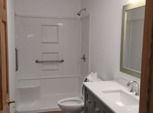 215 Douglas St, Jesup, IA 50648