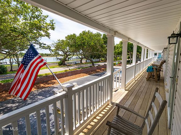 3rd image of 2411 Front Street #1, Beaufort Landing Condo