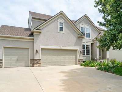 15673 S Blackfeather St, Olathe, KS, 66062