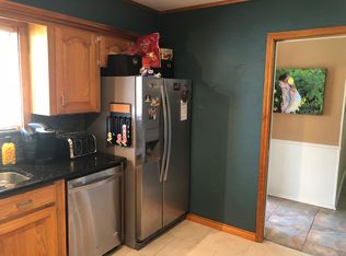 712 Robindale Ln, Fairfield, TX 75840