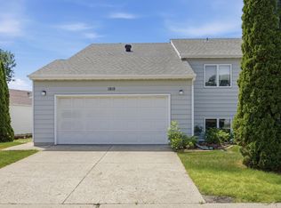 1818 34th St S, Fargo, ND 58103