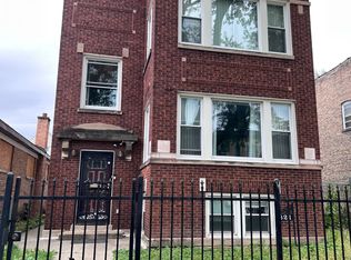 821 N Waller Ave #1, Chicago, IL 60651