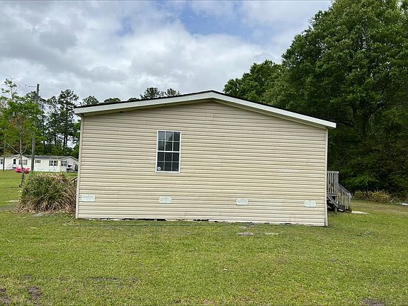 2nd image of 904 Pleasantdale Cir