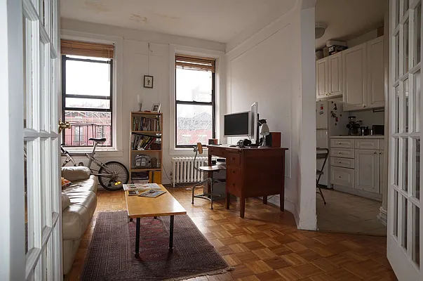 Rented by J Misrahi Realty Corp | media 24