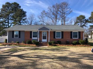 405 N Goldsboro St, Pikeville, NC 27863