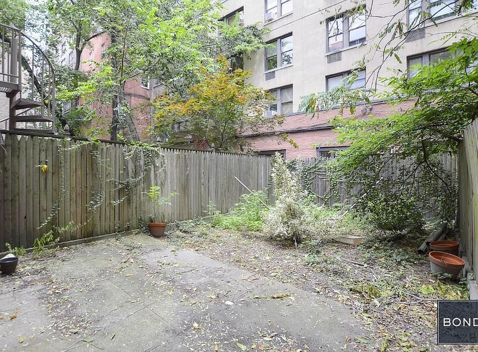 1st image of 49 W 71st St APT 10