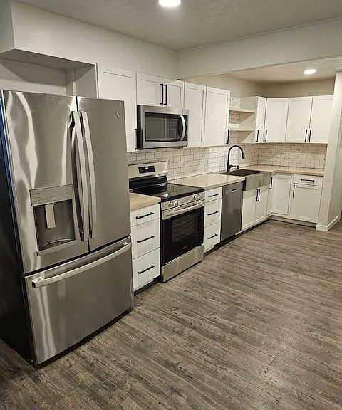 8010 Greenwood St #5 — Photo 1