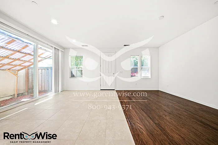 1583 Sylvia St — Photo 32