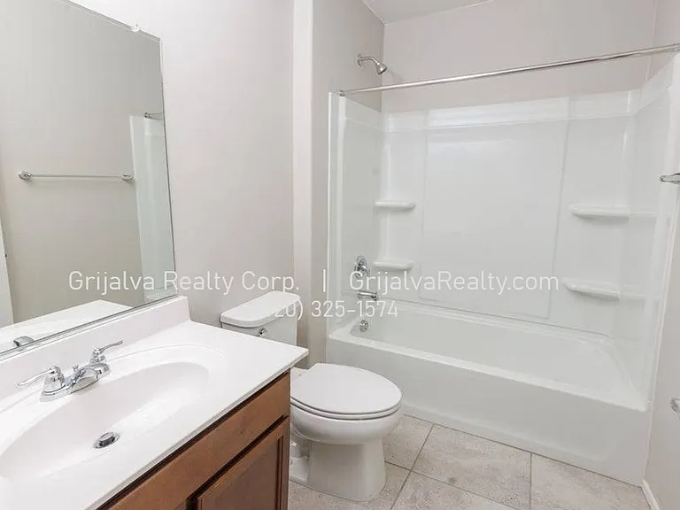 8749 E Pebble Stone Ln — Photo 13