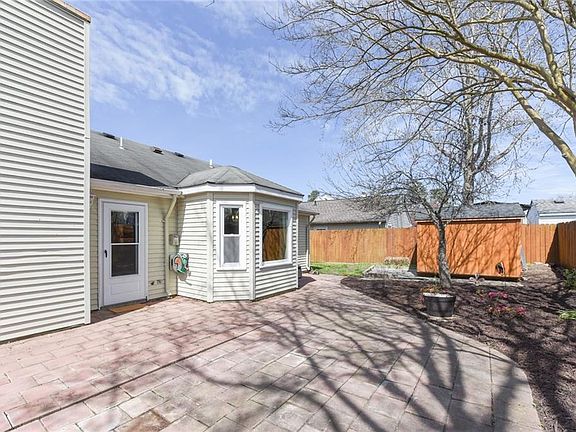 5th image of 1916 Stillmeadow Ct
