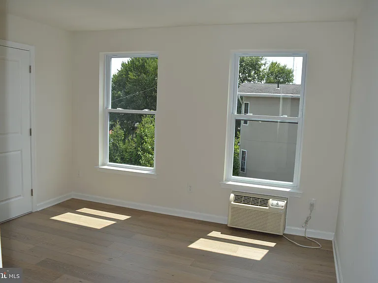 7631 Ridge Ave #2 — Photo 9
