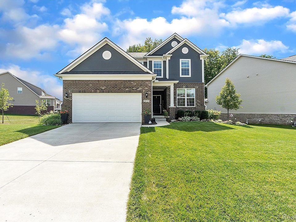 1st image of 58725 Calabrese Dr