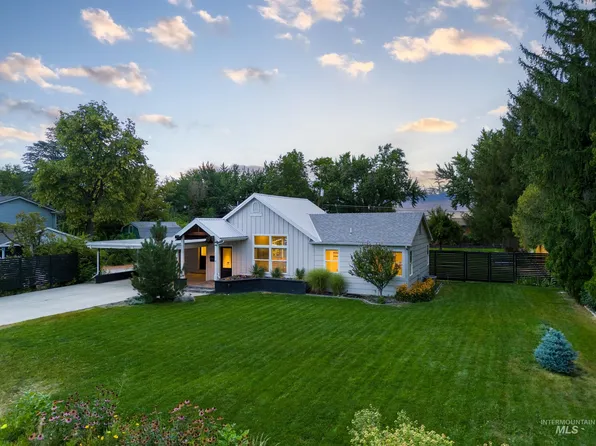 5700 N Lynwood Pl, Boise, ID 83706