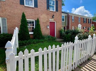 9837 Buckner Rd, Manassas, VA 20110