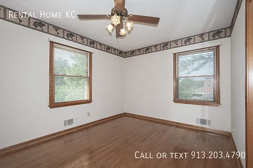 9151 Somerset Dr — Photo 21
