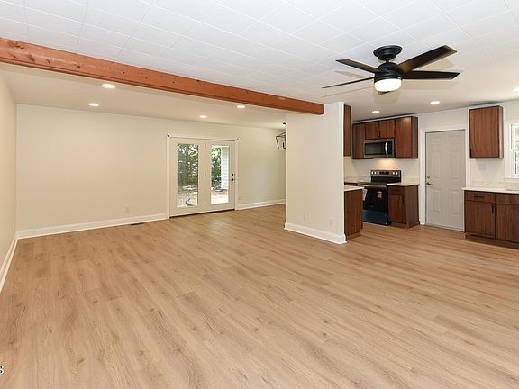 5th image of 3809 Boddie Dr