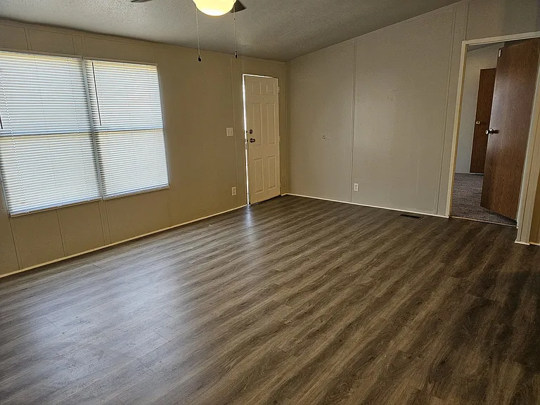 37794 Shelton Way — Photo 4